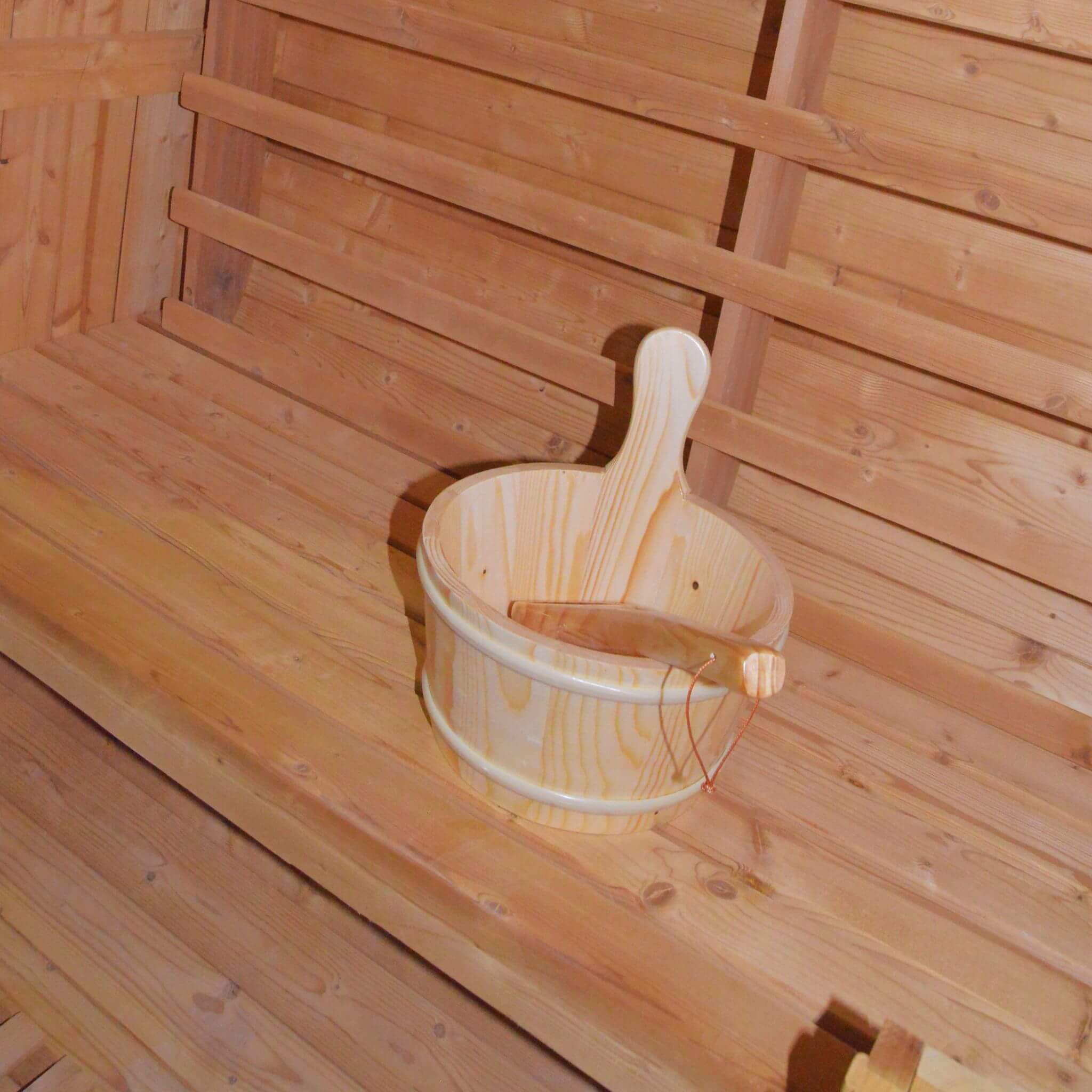 Thermora Ignite Large Premium American White Oak Outdoor Wooden Barrel Sauna With 4.5KW Sauna Heater (SAK45968)